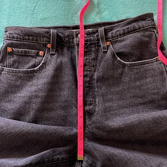 Levi’s Ribcage Straight Ankle buttonfly black denim jeans waist 30 - Picture 11 of 16